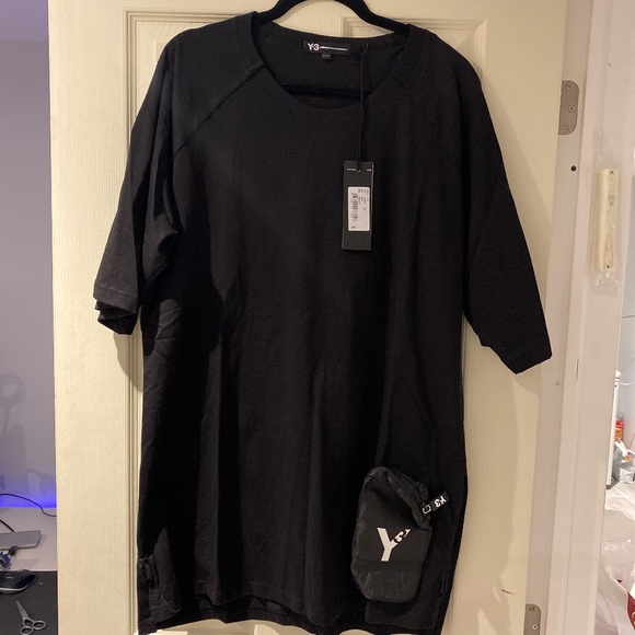 Y3 Yohji Yamamato - black tee with zipper pouch - Picture 1 of 6